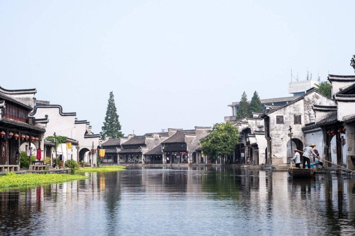 森迪穿越魔法学院